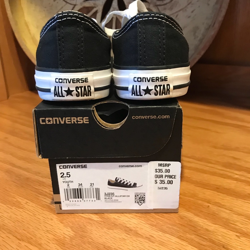 Girl’s Black Converse Shoes